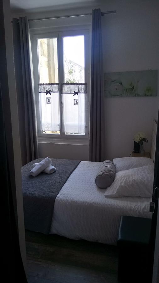 Maison De Ville Bed & Breakfast Magny-en-Vexin Exterior photo